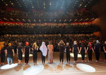 Festival de Curitiba divulga datas da edição de 2026 e abre inscrições para a mostra FRINGE