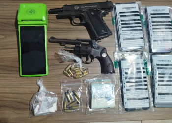 PCPR e PMPR prendem cinco pessoas e apreendem armas, drogas e dinheiro
