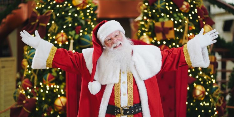 Decoração de Natal do Catuaí abre ao público no dia 31/10 e Noel chega no dia 01/11