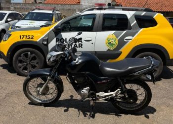 PMPR apreende motocicleta com irregularidades em Santo Antônio da Platina