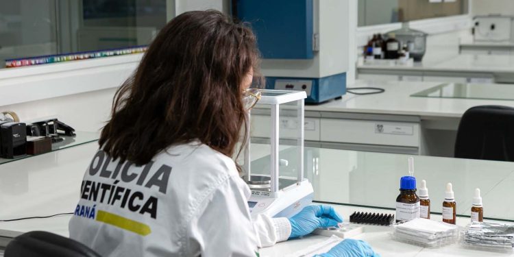 Trabalho de perícia ganha amplitude e índice de solução de homicídios chega a 97% no Paraná