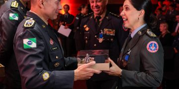 Encontro Nacional de Bombeiras no Paraná celebra 20 anos da entrada das mulheres no CBMPR