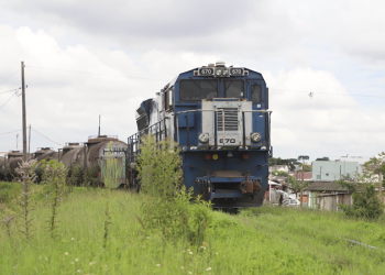 Nesta quarta-feira: Trecho de rua do Uberaba será bloqueado para manutenção da linha férrea