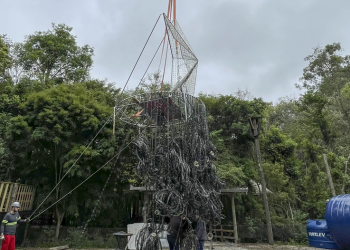 Montagem do Natal da Família Moletta está em ritmo acelerado para estreia no próximo sábado no Umbará