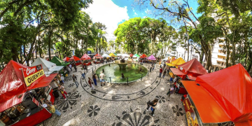 Feiras de Natal das praças Osório e Santos Andrade estão abertas