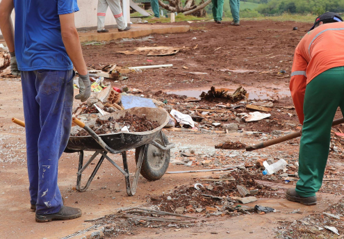 Para acelerar reconstrução, Polícia Penal coloca 89 presos para trabalhar em Rio Bonito do Iguaçu