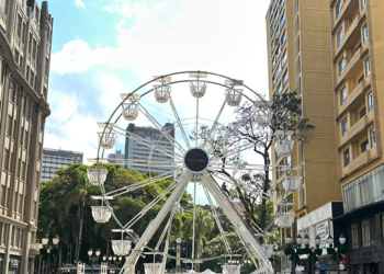 Roda-gigante da Rua XV e Natal nas regionais começam nesta terça-feira