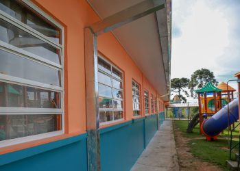 Procon-PR emite recomendação para escolas não exigirem quitação de débito na matrícula