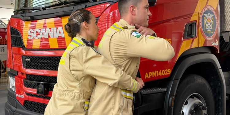 Engasgo: CBMPR alerta para mudança na manobra e reforça cuidados com bebês e idosos