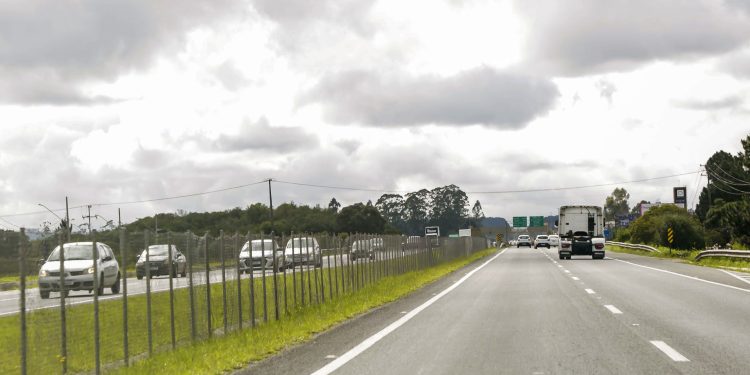 Ampliação da BR-277 entre Curitiba e São José dos Pinhais será lançada em dezembro