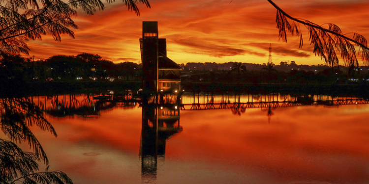 Curitiba está entre as Melhores Cidades do Brasil de 2025, segundo ranking da Austin Rating