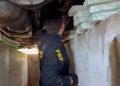PRF apreende 82 kg de pasta base de cocaína em fundo falso de caminhonete