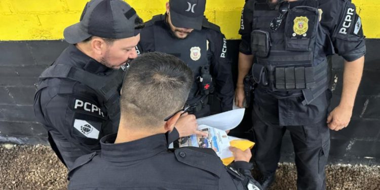 Polícia Civil cumpre 44 mandados contra organização criminosa que distribuía drogas