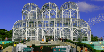 Quando a noite cai: decorações podem ser vistas até 6 de janeiro