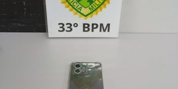 Polícia age rápido e prende ladrão de celular logo após assalto no centro