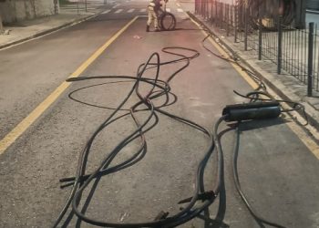 Homem é preso com cerca de 150 quilos de fios furtados no Centro de Curitiba