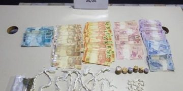 PMPR apreende mais de 250 pedras de crack e prende um suspeito por tráfico em Guaratuba