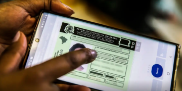 Governo oficializa nova regra e lança aplicativo para obtenção de CNH