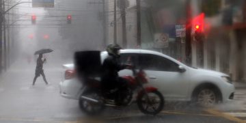 Ciclone extratropical no Rio Grande do Sul traz tempestades ao Paraná nesta semana