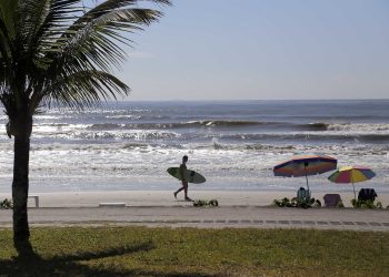 Verão começa neste domingo e terá muito calor e chuvas irregulares no Paraná