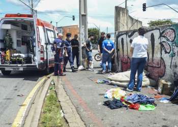 Saúde, FAS e Guarda Municipal atuam na internação involuntária de pessoa em situação de rua para tratamento