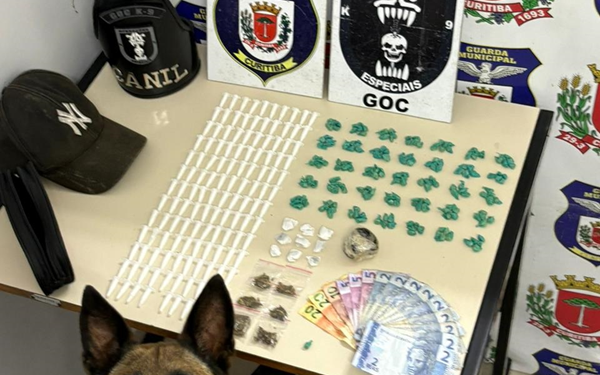 Grupo de Operações com Cães realiza prisão por tráfico de drogas e apreende diversas substâncias ilícitas