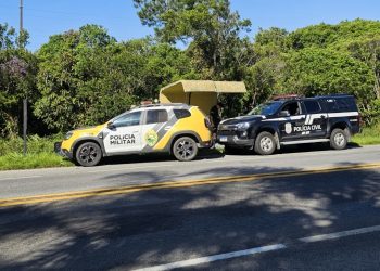 Corpo de homem é encontrado em ponto de ônibus na PR-407