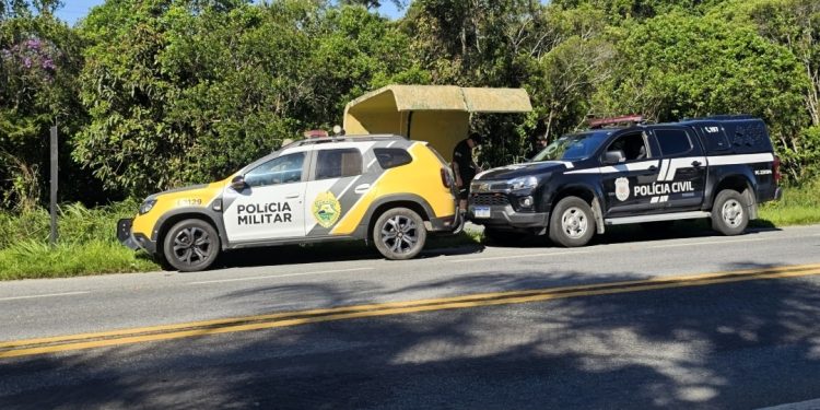 Corpo de homem é encontrado em ponto de ônibus na PR-407