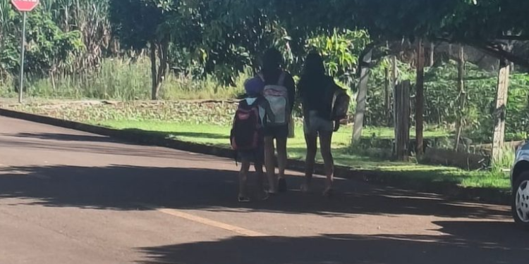 Três crianças desaparecem em Cascavel e PM pede ajuda da população