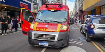 Trabalhador que sofreu descarga elétrica em poste e queda não resiste e morre no hospital