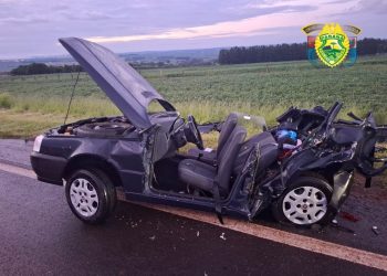 Colisão traseira na PR-218 deixa quatro feridos