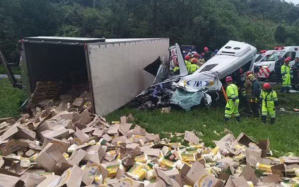 Investigação integrada prende três por roubo de caminhão que causou seis mortes em Campina Grande do Sul