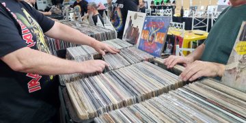 2ª Feira CWB Vinil Project terá 8 mil discos e lançamento de LP da Relespública