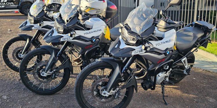 Foragido com três mandados de prisão é capturado pelo Pelotão de Motos no Centro de Curitiba