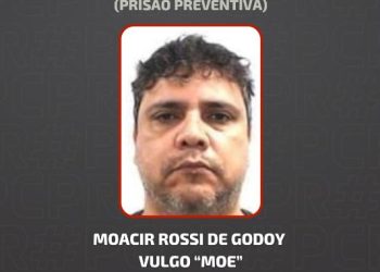 Divisão de Homicídios divulga foto de foragido por homicídio ocorrido no centro de Curitiba