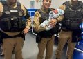 Policiais militares auxiliam parto dentro de veículo no Centro de Matinhos
