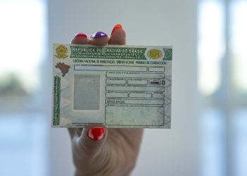 Em menos de uma semana, 26 mil paranaenses se inscrevem na CNH Social