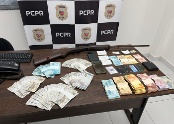 PCPR prende três pessoas durante cumprimento de mandados de busca e apreensão em Matinhos