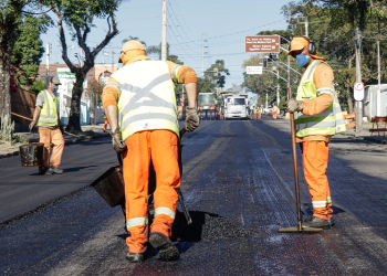 Prefeitura de Curitiba fará a recuperação da Rua Holanda, no bairro Bacacheri, a partir desta quarta
