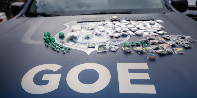 Ação de fiscalização para reforçar o combate aos furtos de cabos prende quatro suspeitos