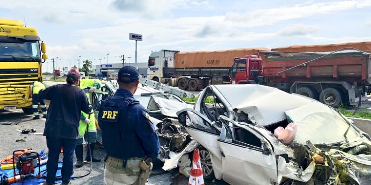 PRF alerta para alta de 14% de mortes nas rodovias federais do Paraná em 2026