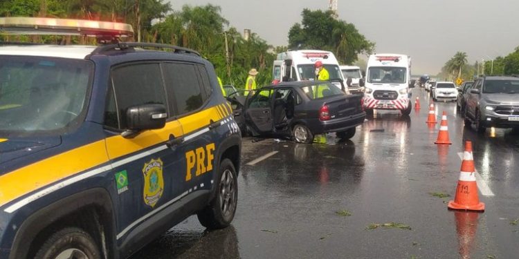 Condutas de risco elevam mortes nas BRs do Paraná durante o Carnaval