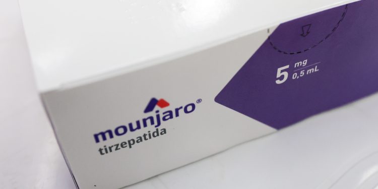 Secretaria da Saúde alerta sobre uso indiscriminado e descarte das canetas emagrecedoras