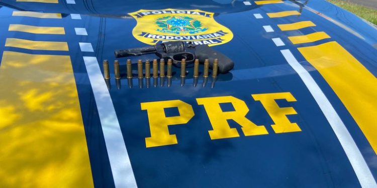 PRF e PMPR resgatam vítima de sequestro em Ibiporã (PR)