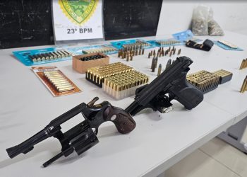 Homem é preso após disparos de arma de fogo dentro de veículo no bairro Vila Izabel, em Curitiba