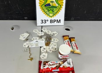 Mulher é presa por furtos, desobediência e resistência no Centro de Curitiba