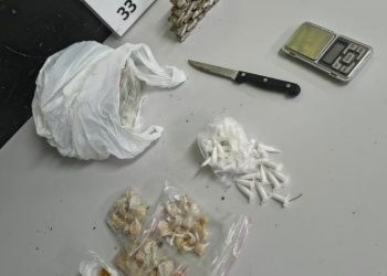 Polícia Militar apreende drogas escondidas em pensionato no Centro de Curitiba