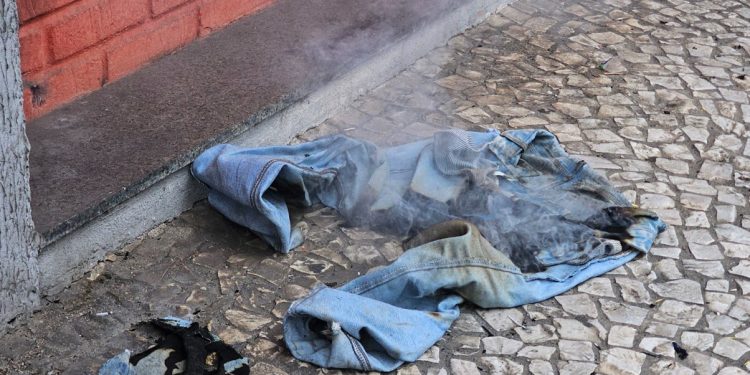 Polícia Militar prende suspeito de atear fogo em homem no centro de Curitiba