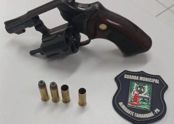 Homem é detido pela Guarda Municipal após disparos de arma de fogo em Almirante Tamandaré