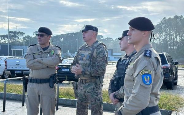 Comandante-geral da Polícia Militar visita nova sede do BOPE em fase final de construção na Região Metropolitana de Curitiba